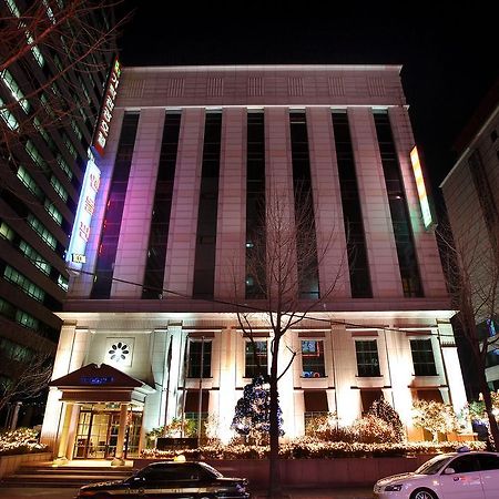 Karak Tourist Hotel Seoul Exterior photo
