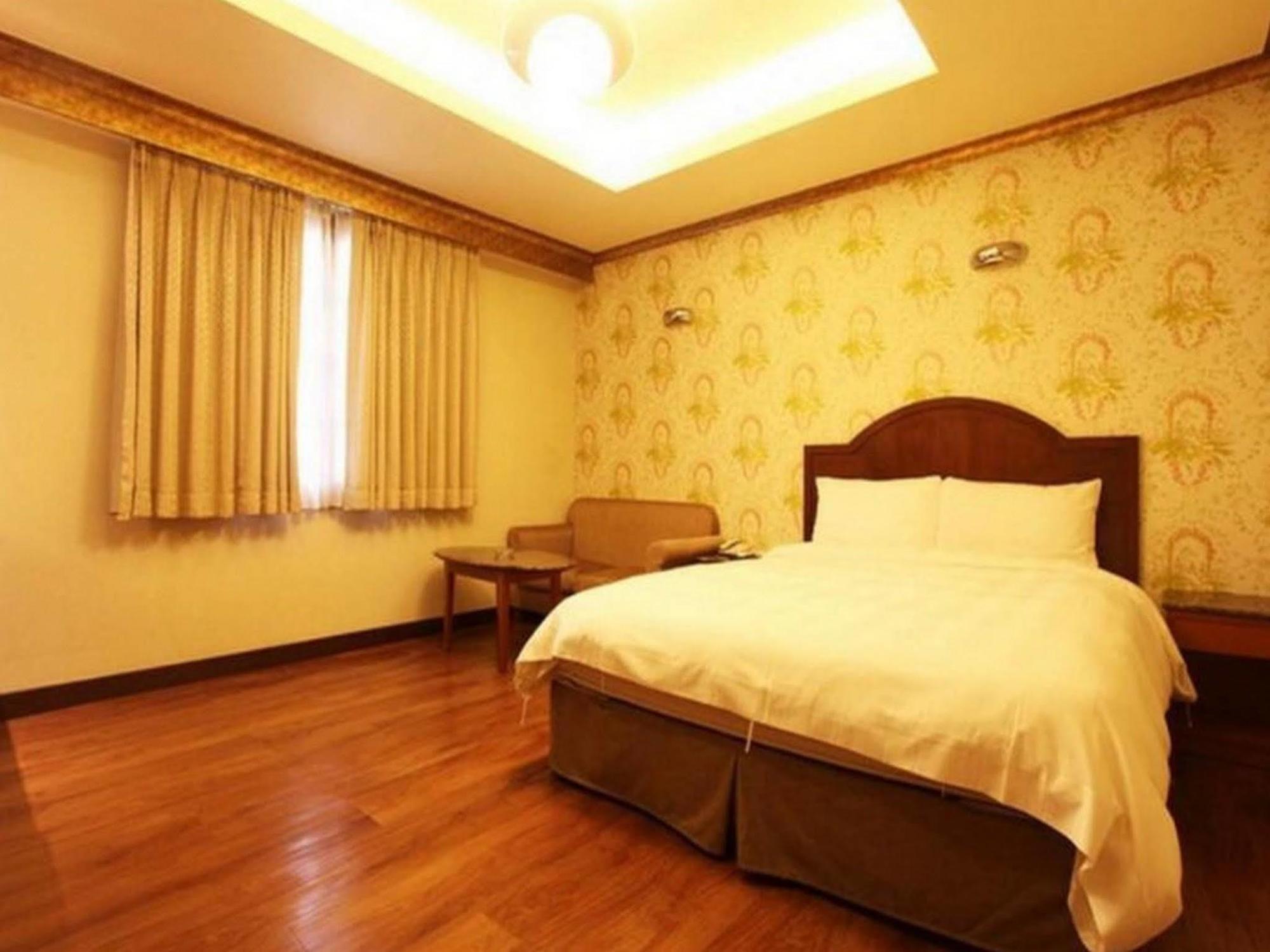 Karak Tourist Hotel Seoul Exterior photo