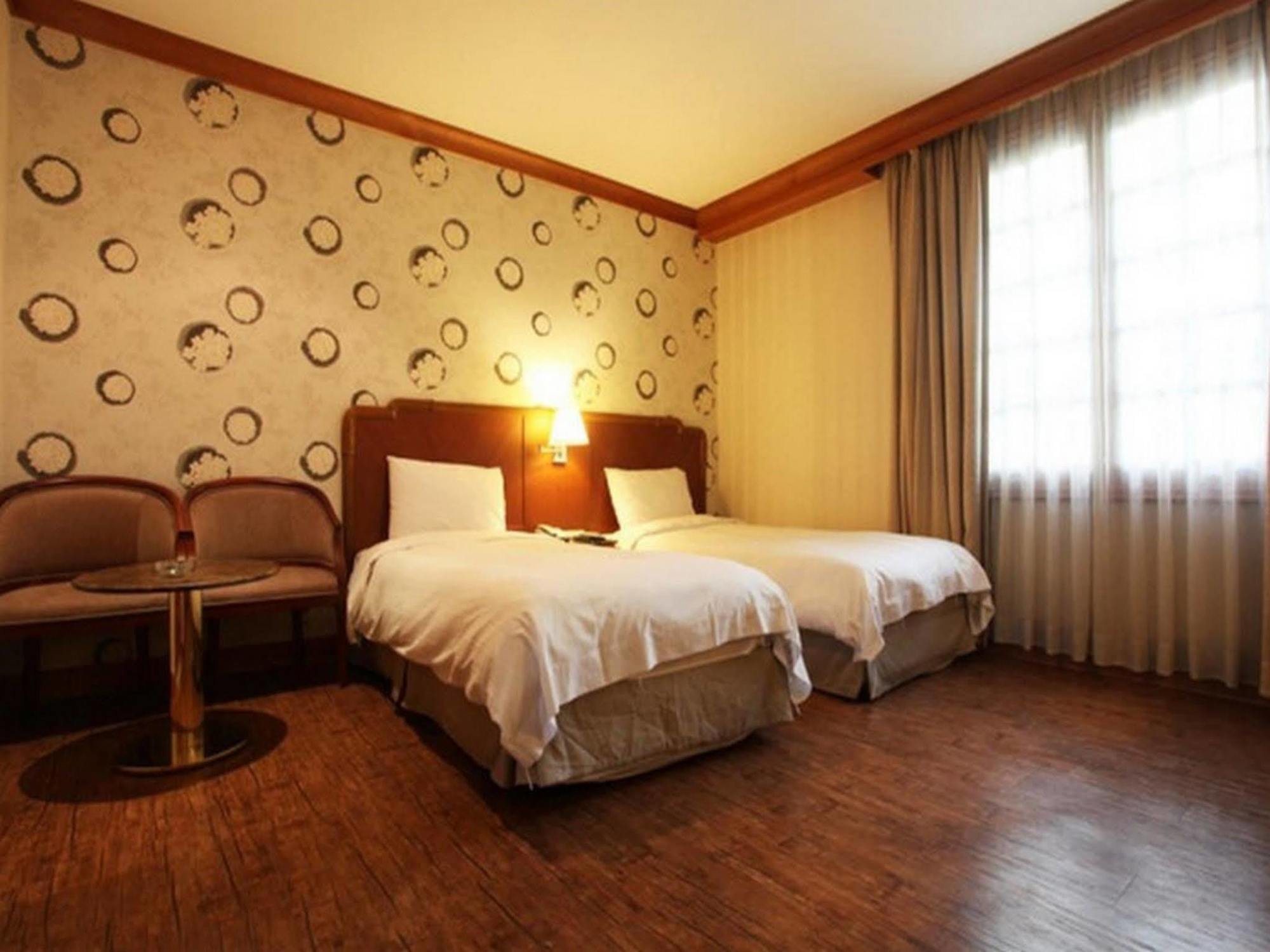 Karak Tourist Hotel Seoul Exterior photo